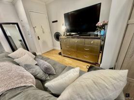 325 E 90th St #4RE - Photo 1 of 1