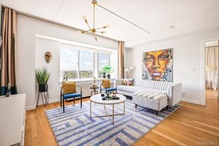 87 Smith St #10B - Photo 1 of 1