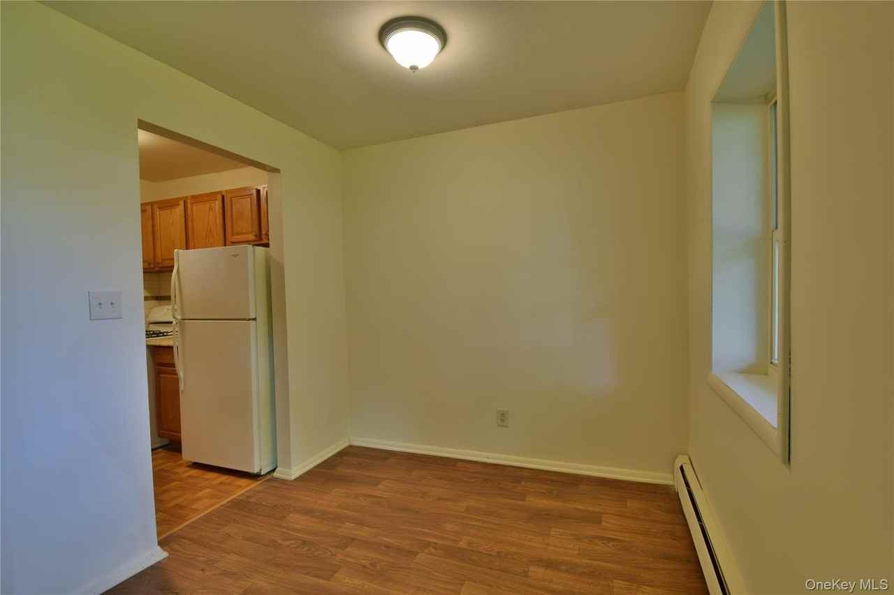 51 Leroy Pl - Photo 3 of 8