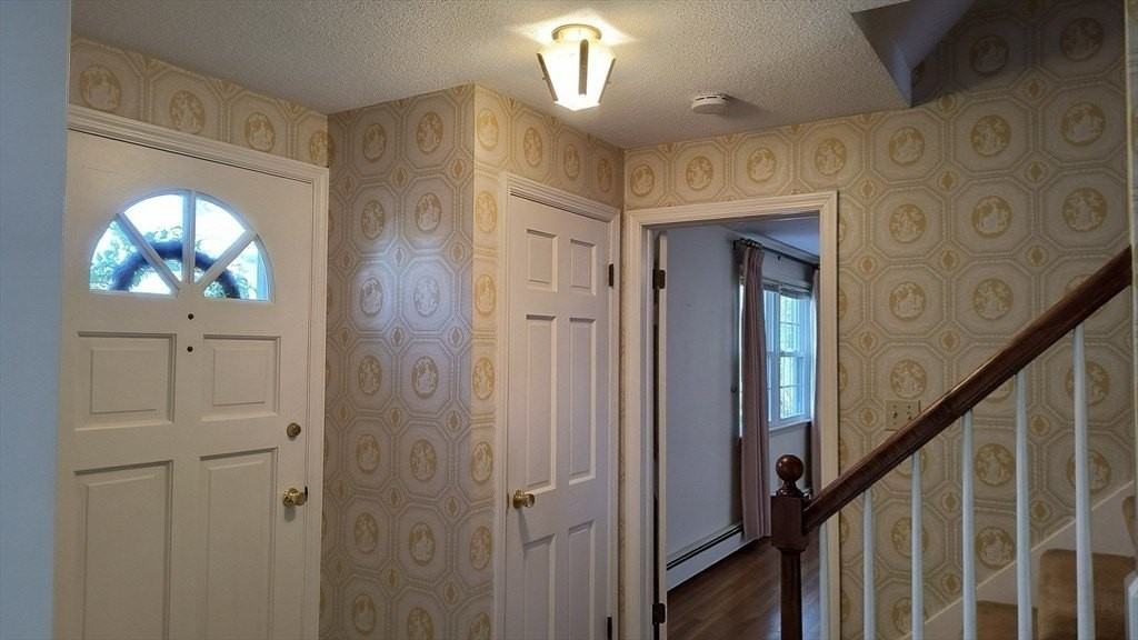 6 Streeter Rd - Photo 7 of 25