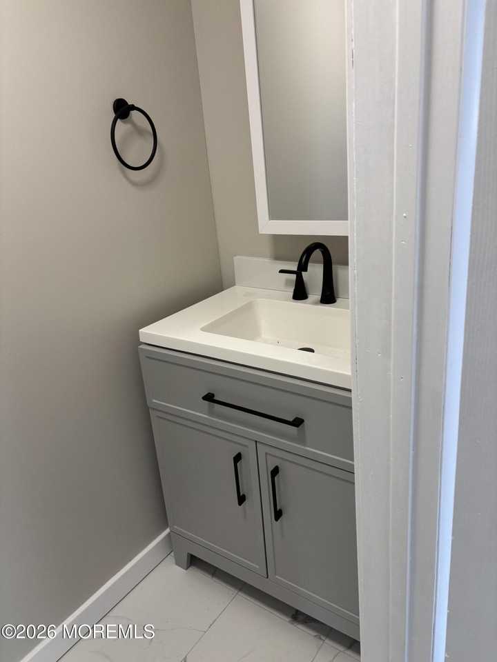 273 Main St - Photo 6 of 18
