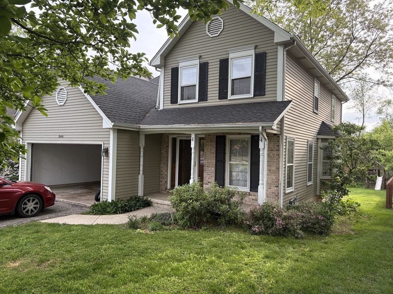 244 Knoll St - Photo 2 of 26