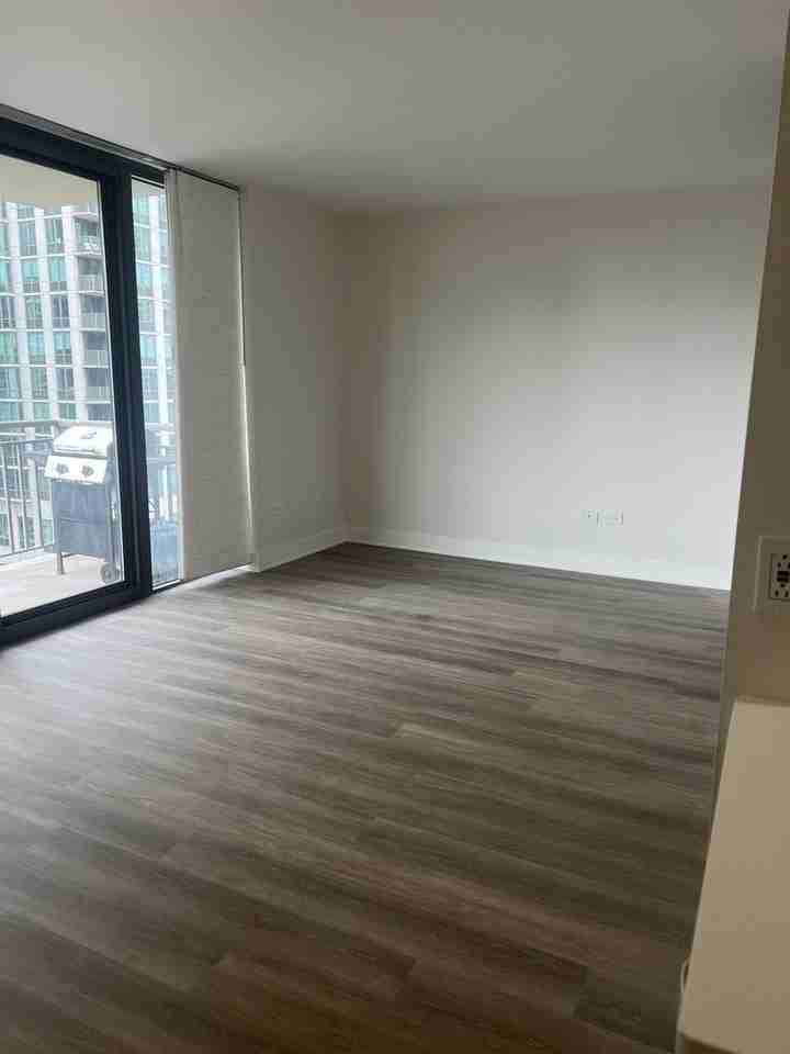 630 N State St #1901 - Photo 2 of 17