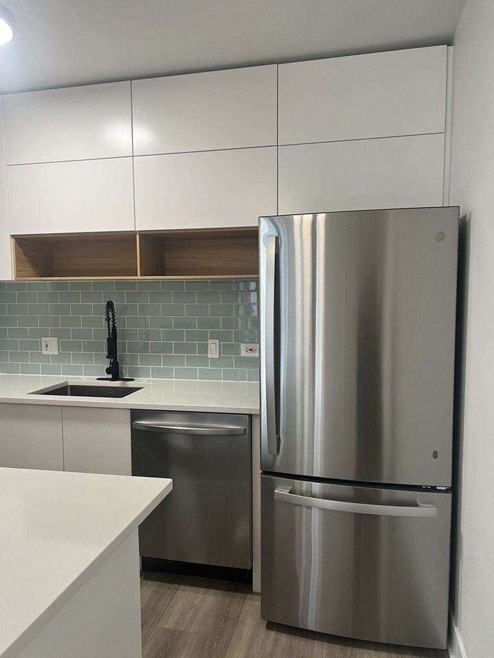 630 N State St #1901 - Photo 4 of 17