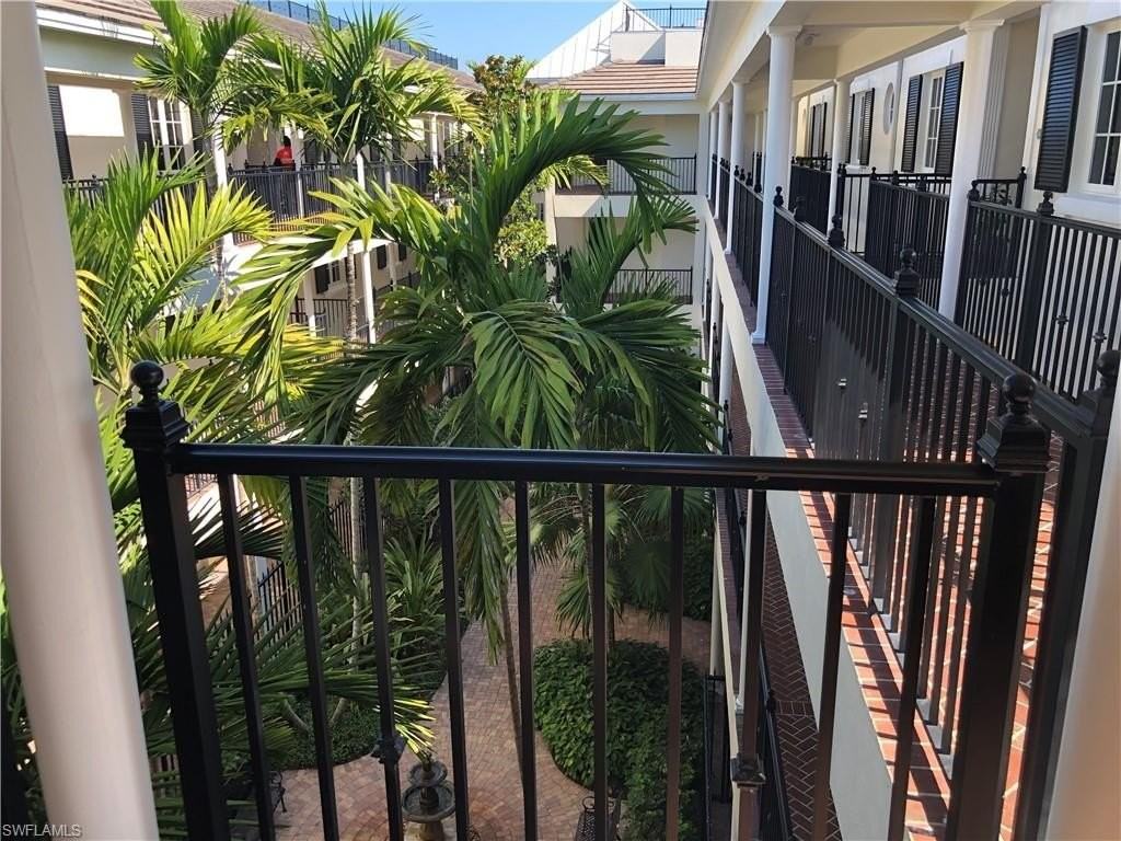 1400 Gulf Shore Blvd N #310 - Photo 4 of 33