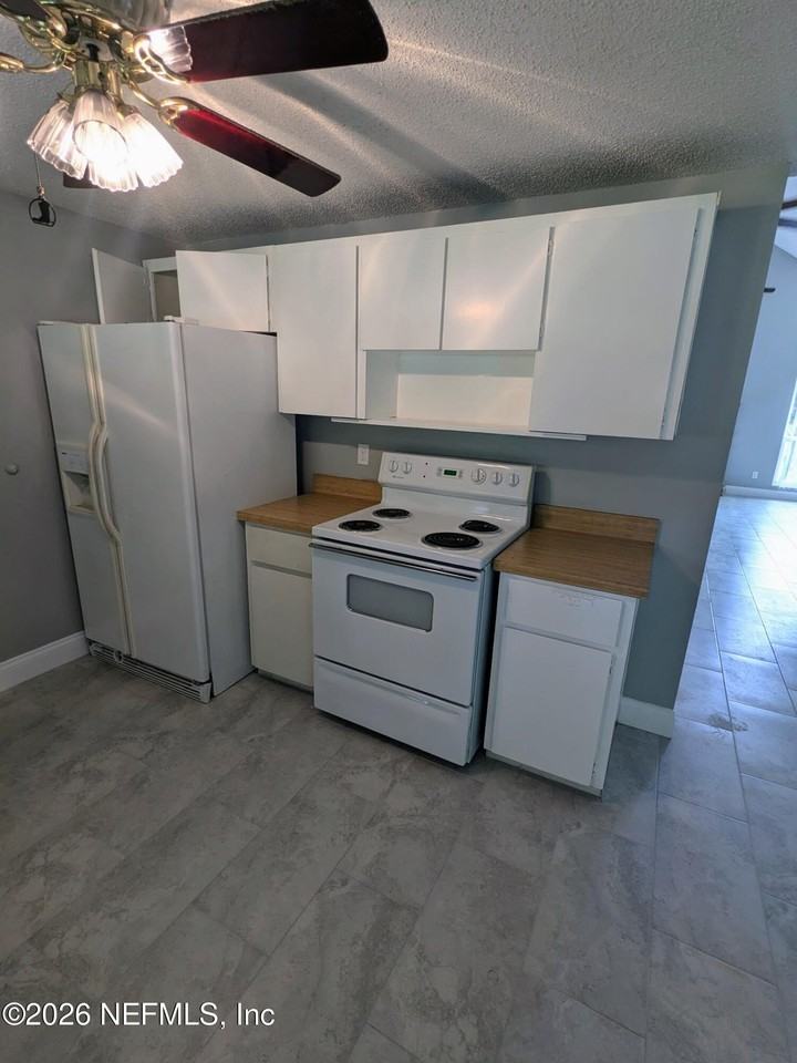1512 Pawnee St - Photo 4 of 11