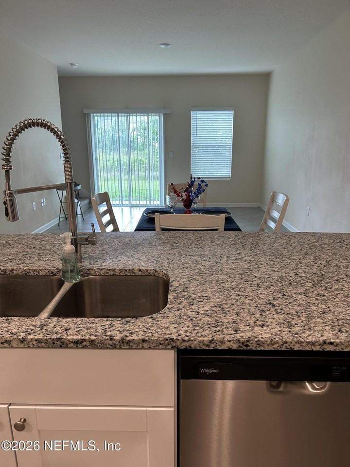 56 Java Ln - Photo 5 of 16