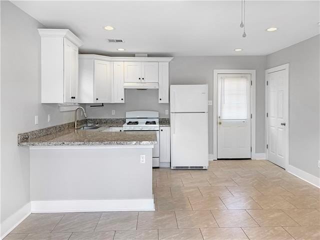 1513 Lake Ave - Photo 3 of 7