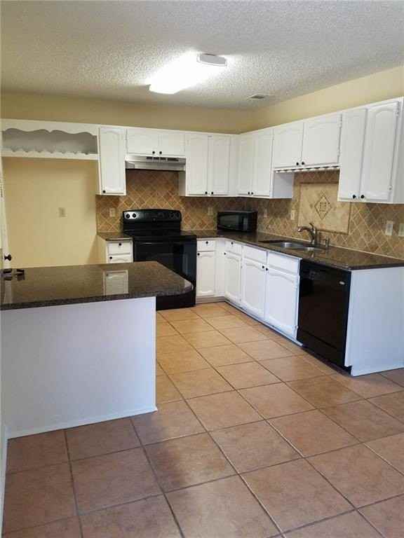 256 Aspenway Dr - Photo 3 of 9