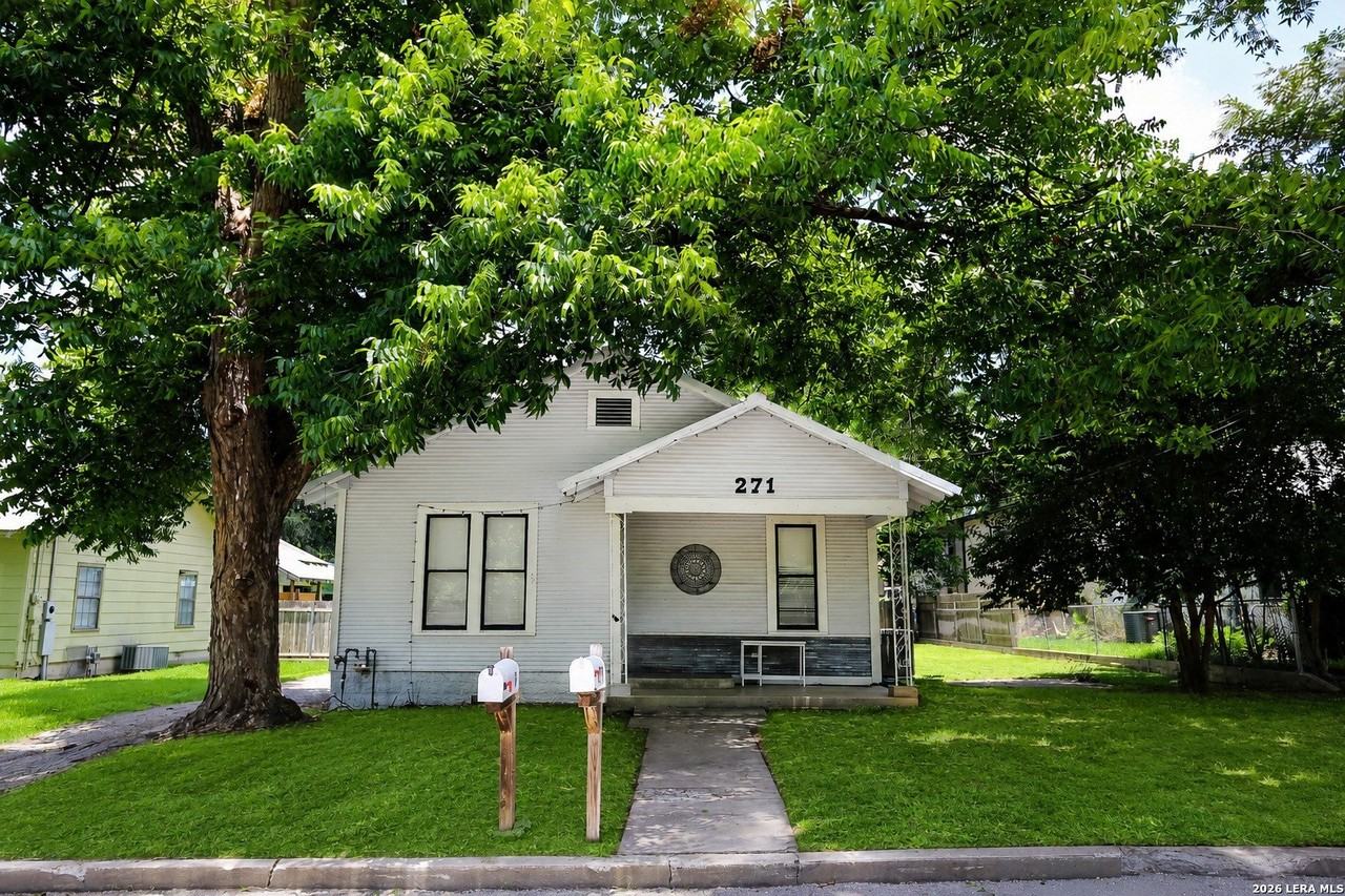 271 Willow Ave - Photo 2 of 24
