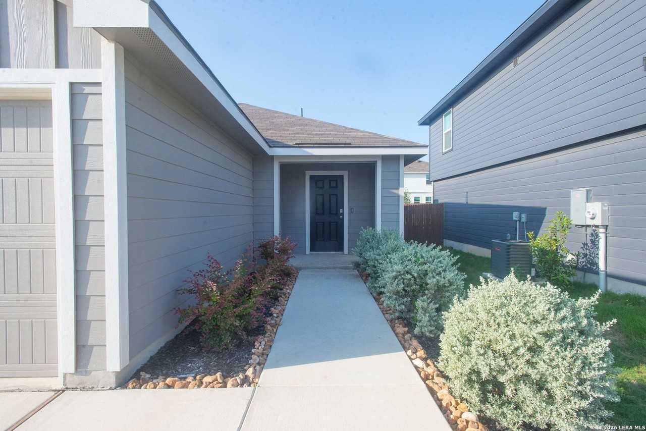 12533 Spoor Vly - Photo 2 of 29