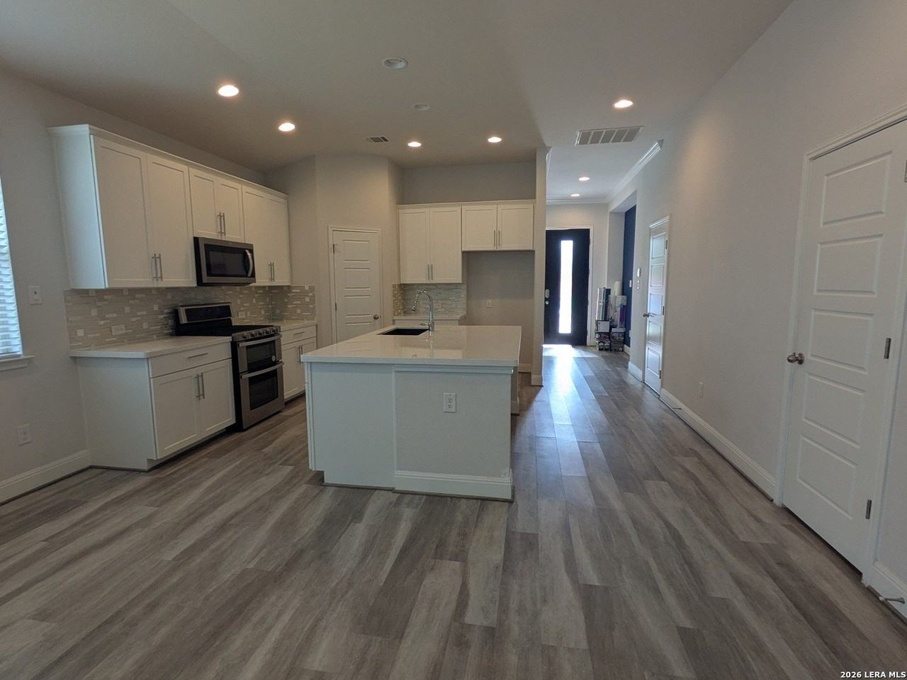 12422 Chena Lk - Photo 2 of 14