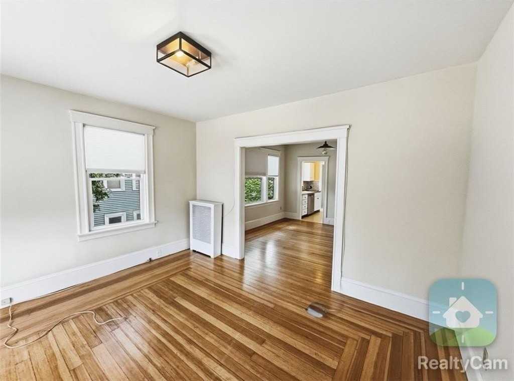 168 4th St - Photo 3 of 16
