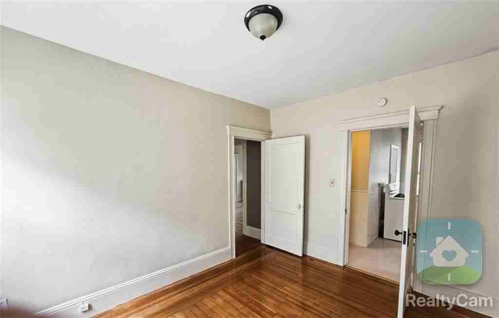 168 4th St - Photo 7 of 16