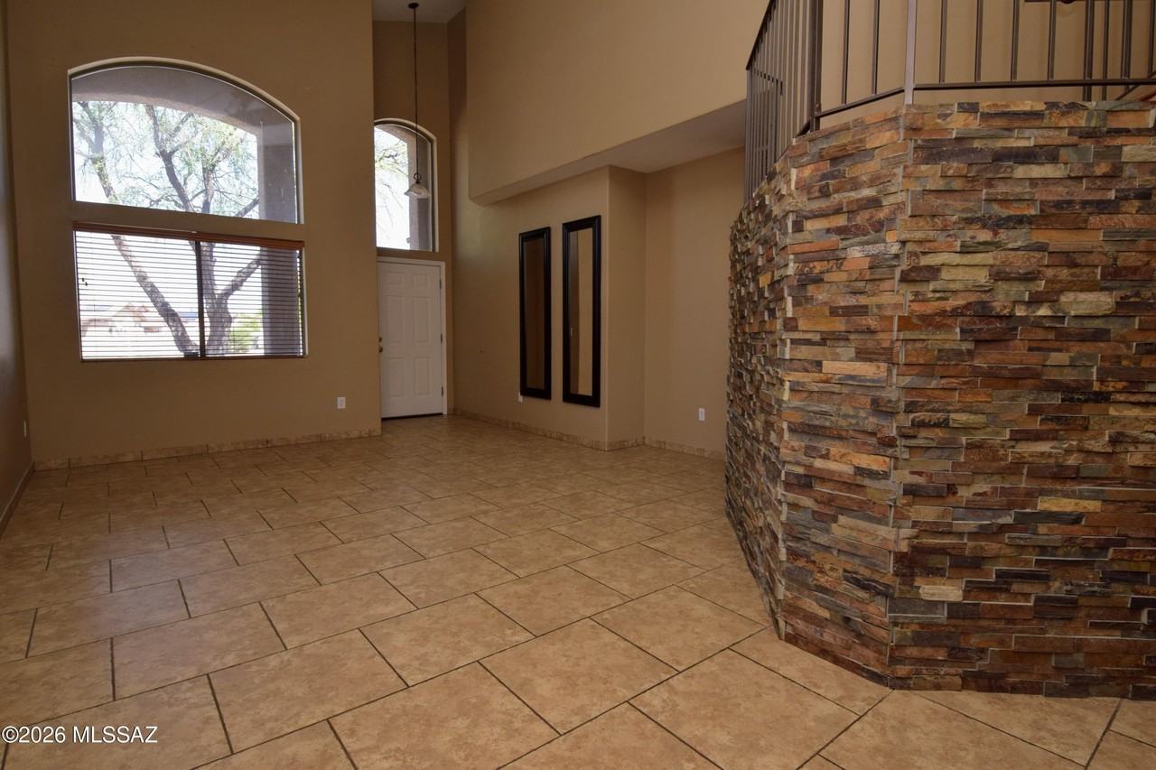 10226 E Desert Eden Pl - Photo 4 of 45