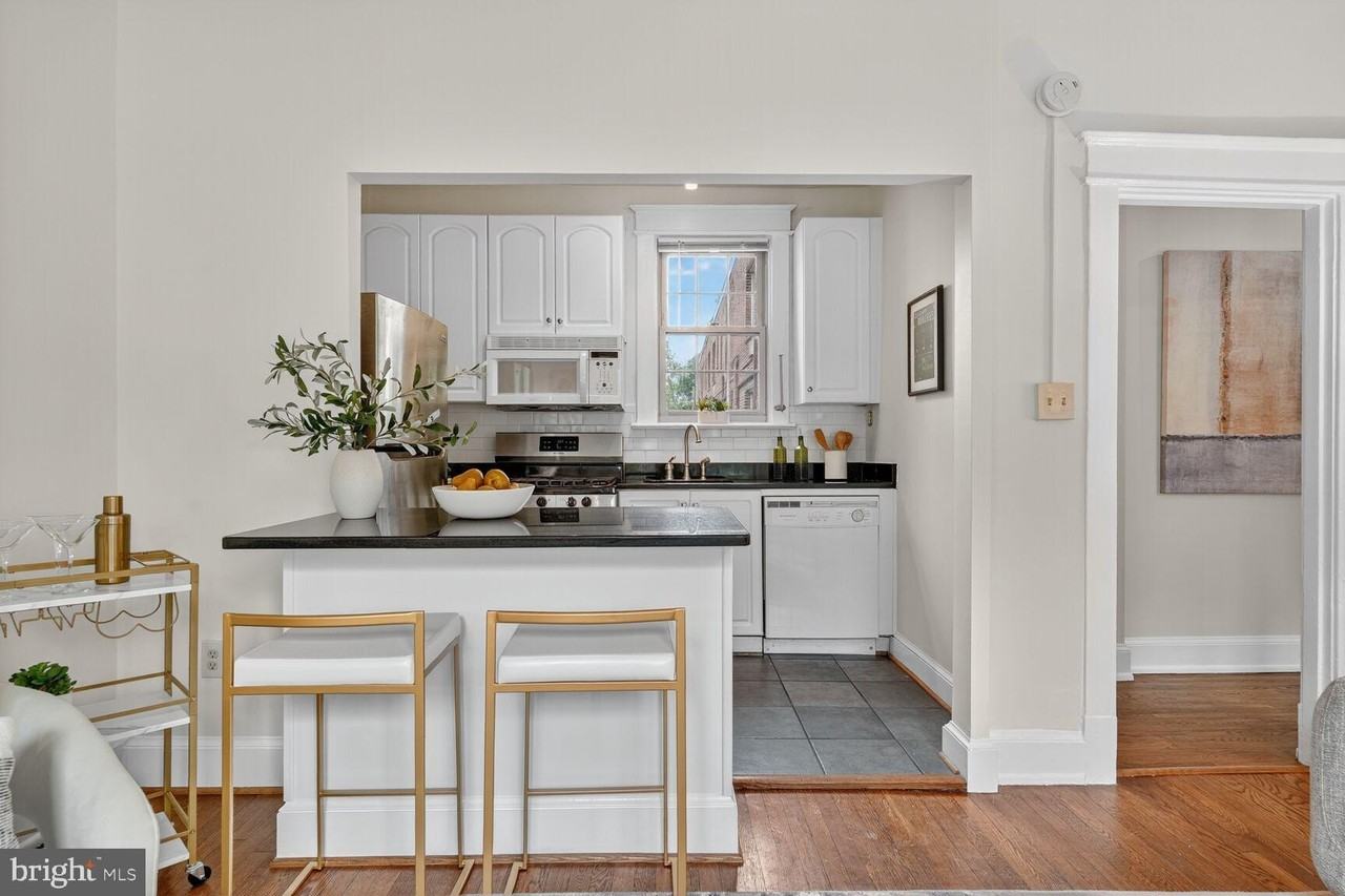 3026 Wisconsin Ave Nw #102 - Photo 7 of 16