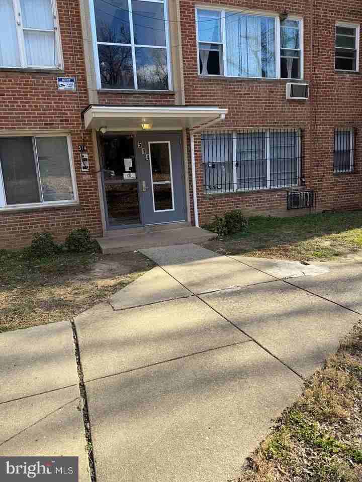 514 Ridge Rd Se #111 - Photo 4 of 7