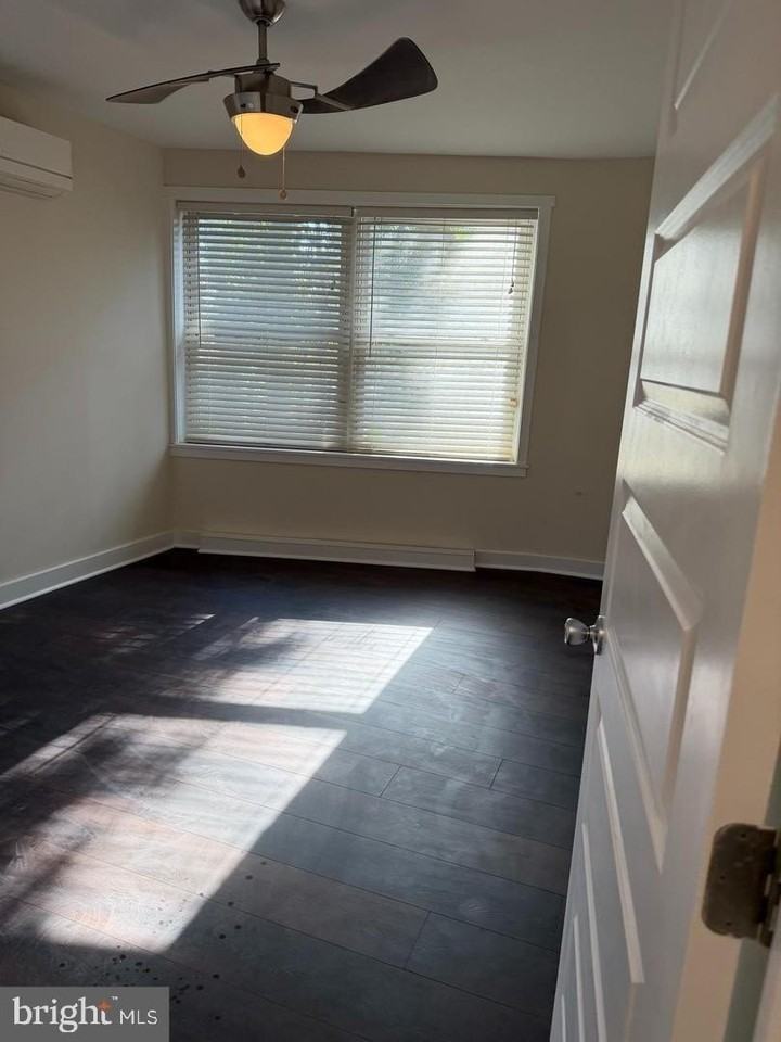 514 Ridge Rd Se #111 - Photo 6 of 7