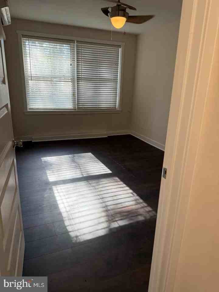 514 Ridge Rd Se #111 - Photo 7 of 7
