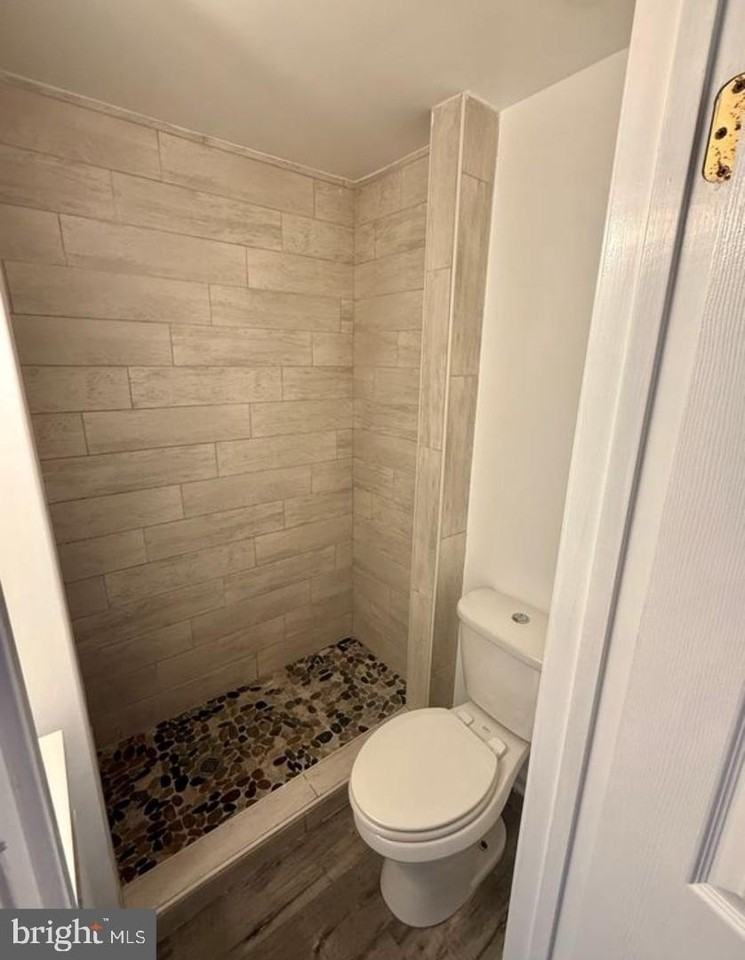 1475 Mobley Ct - Photo 4 of 10
