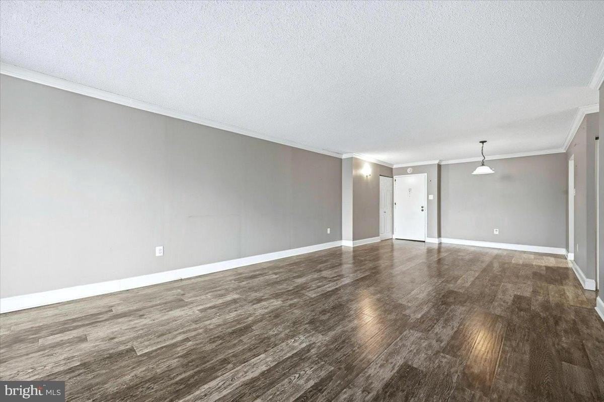 666 W Germantown Pike #1119 - Photo 6 of 23