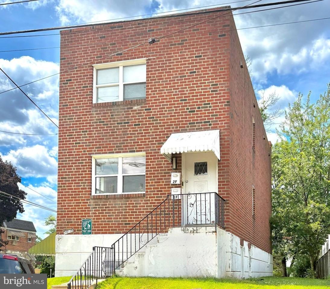 7816 Frontenac St #1stFLFRONT - Photo 2 of 11