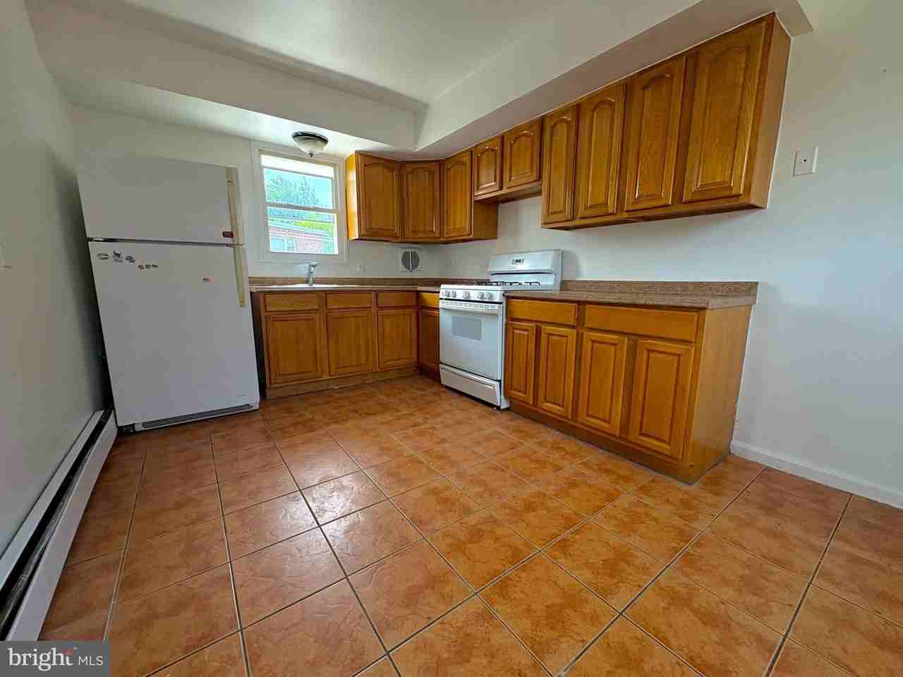 7816 Frontenac St #1stFLFRONT - Photo 4 of 11
