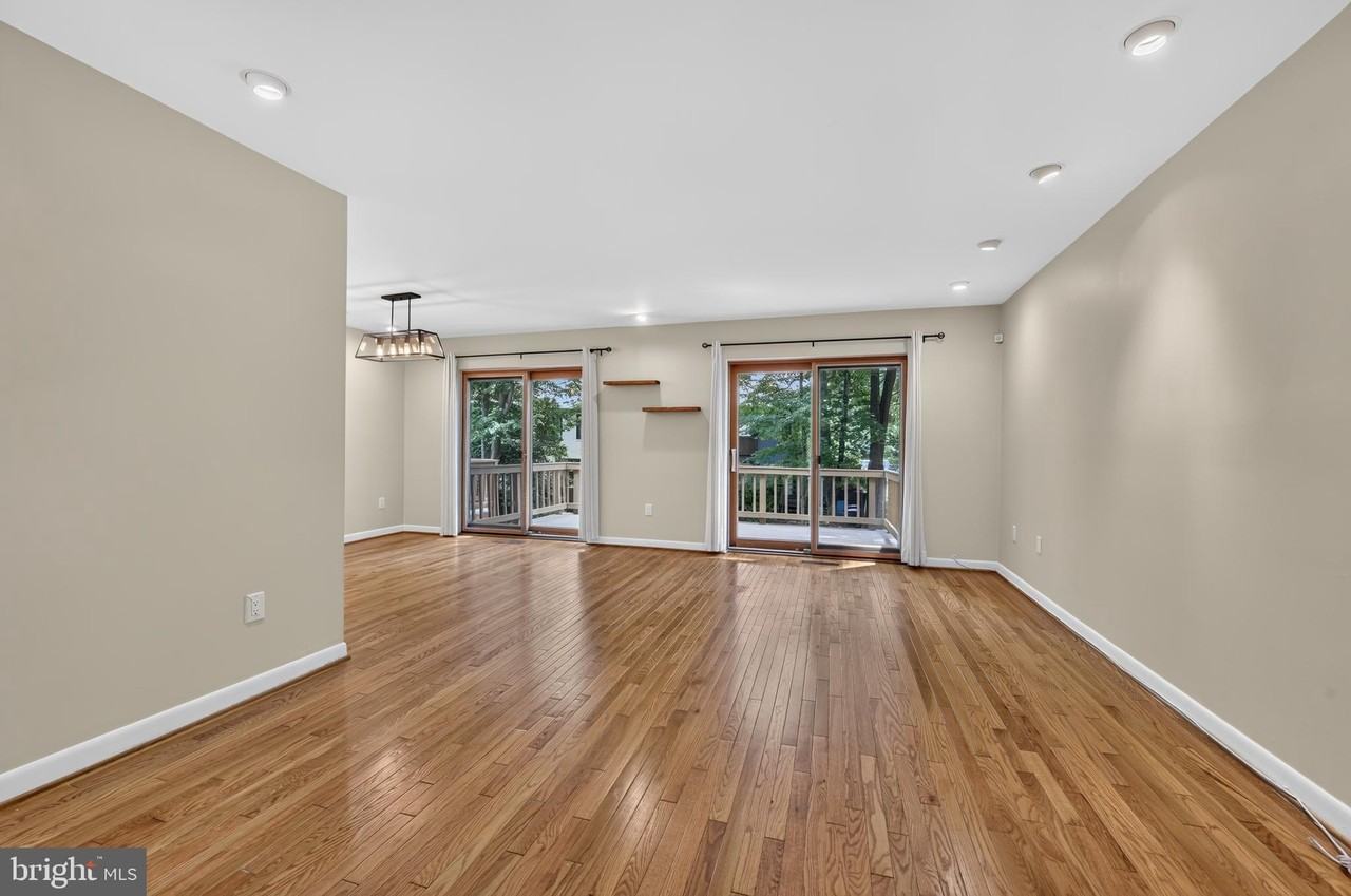2031 Sarazen Pl - Photo 4 of 27