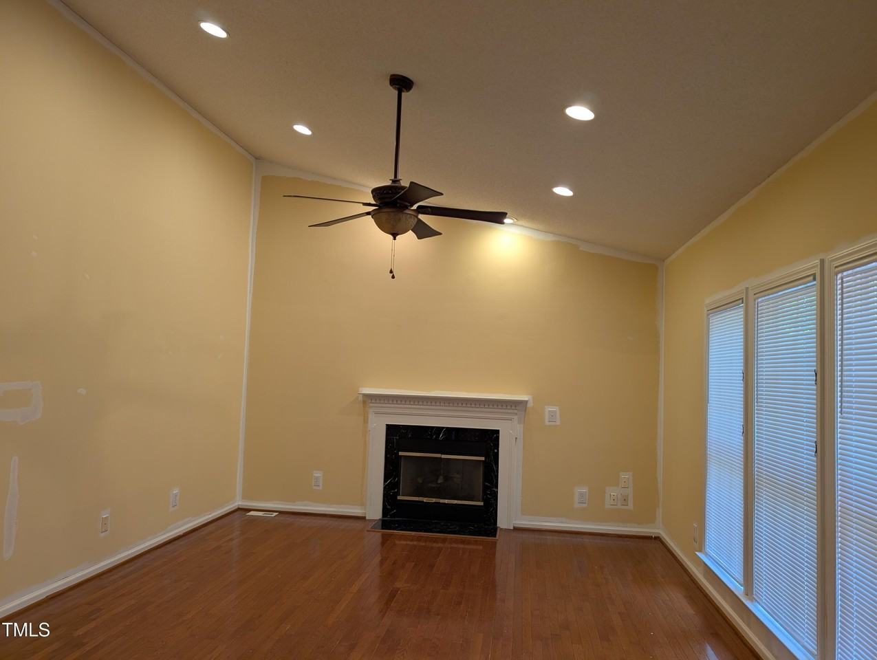 106 Tecumseh Ct - Photo 6 of 16