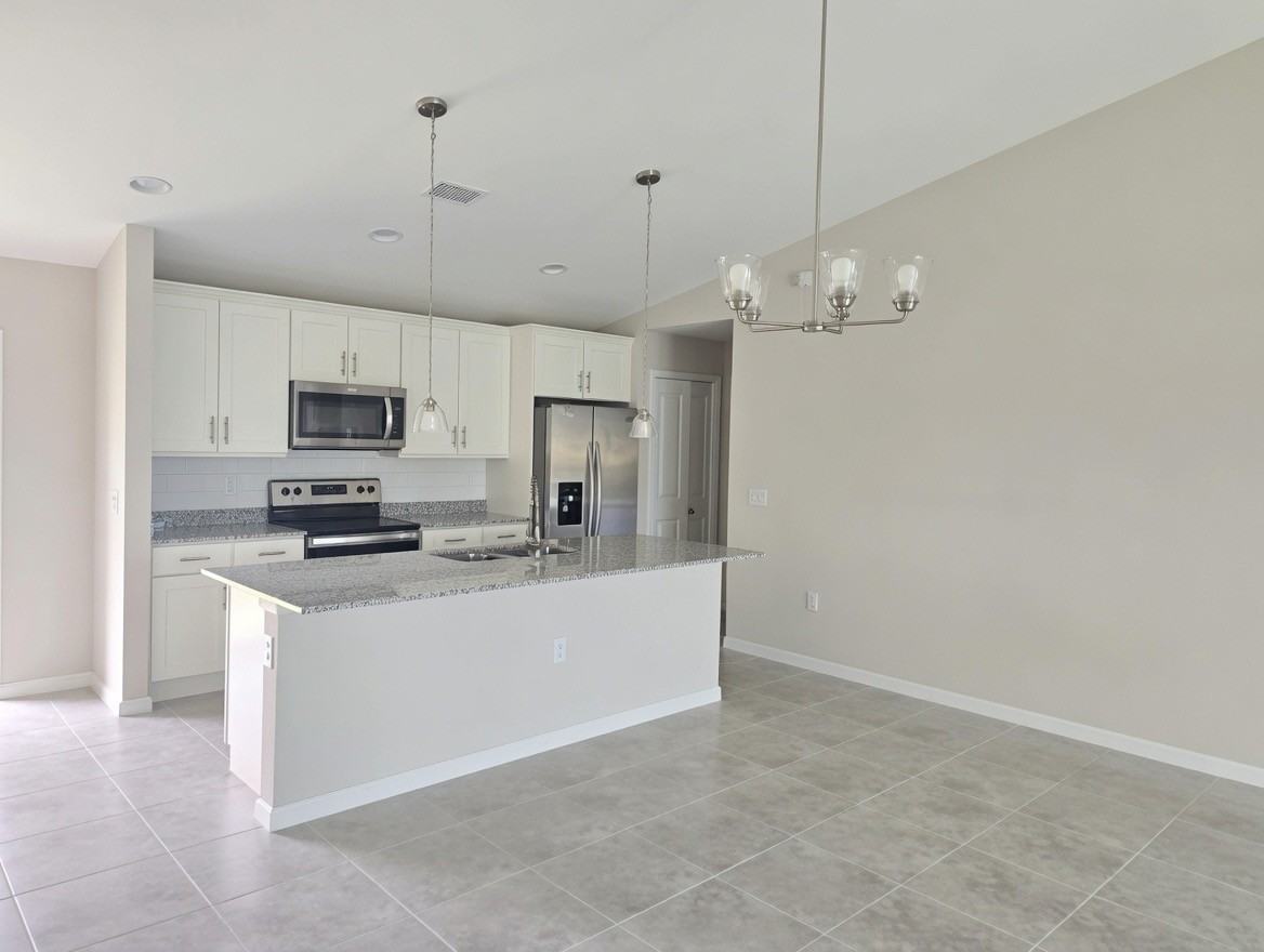 318 Nw 20th St #0 - Photo 5 of 13