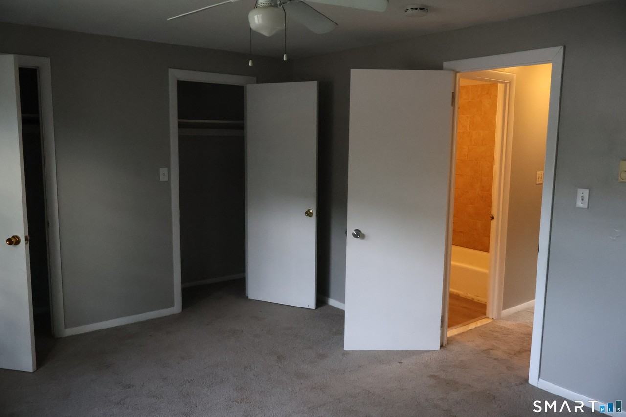 353 Scott Rd - Photo 7 of 11
