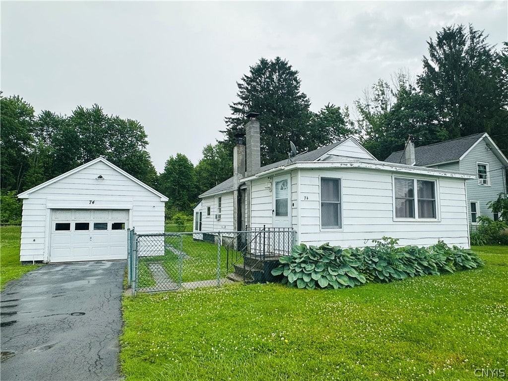 74 Volney St