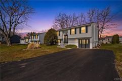8237 Mantova Dr - Photo 1 of 1