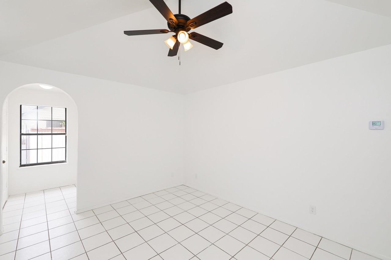 8761 Augusta Loop - Photo 3 of 20