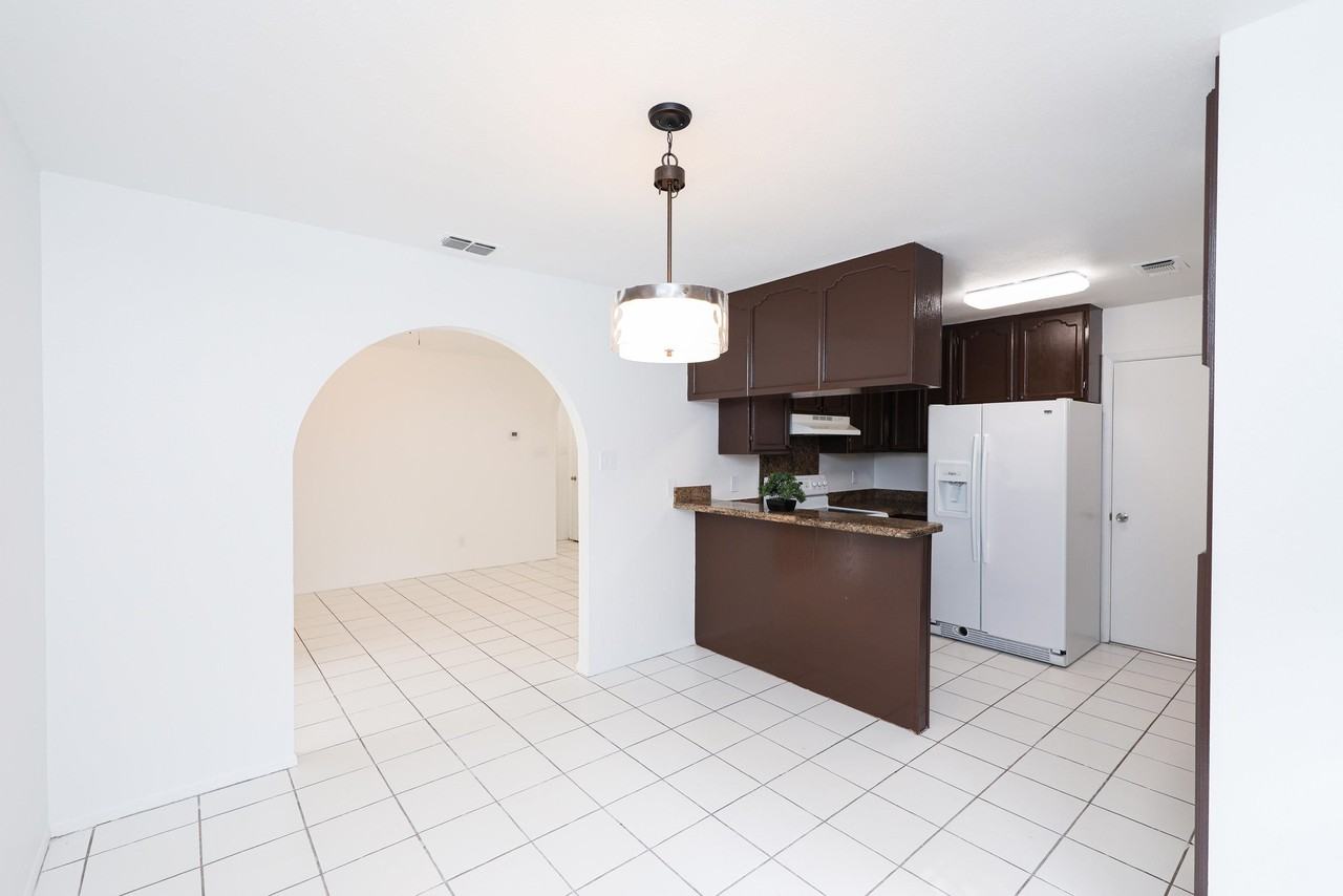 8761 Augusta Loop - Photo 5 of 20