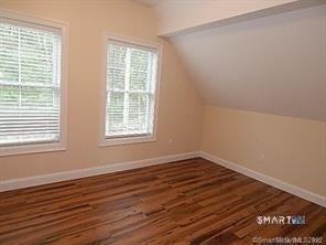 55 Oakridge St - Photo 6 of 9