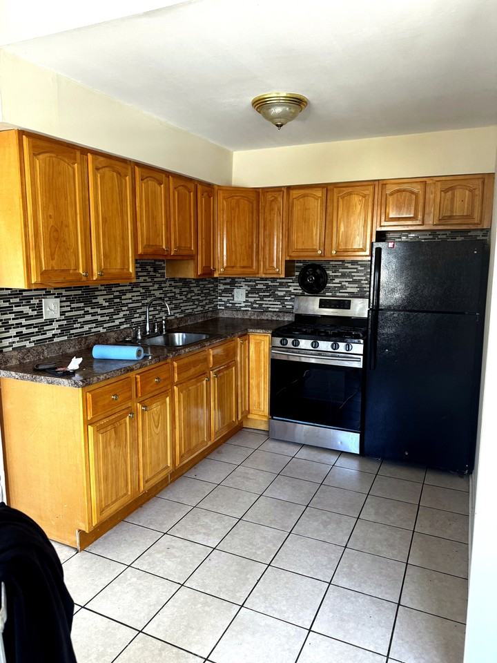 10029 Bridle Rd #2 - Photo 2 of 14