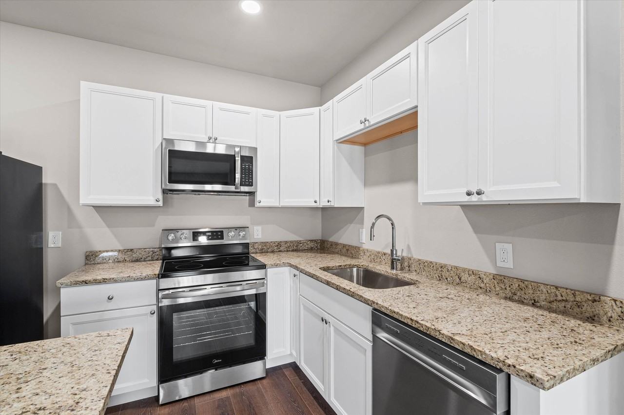 10182 County Road 24 #1 - Photo 6 of 23
