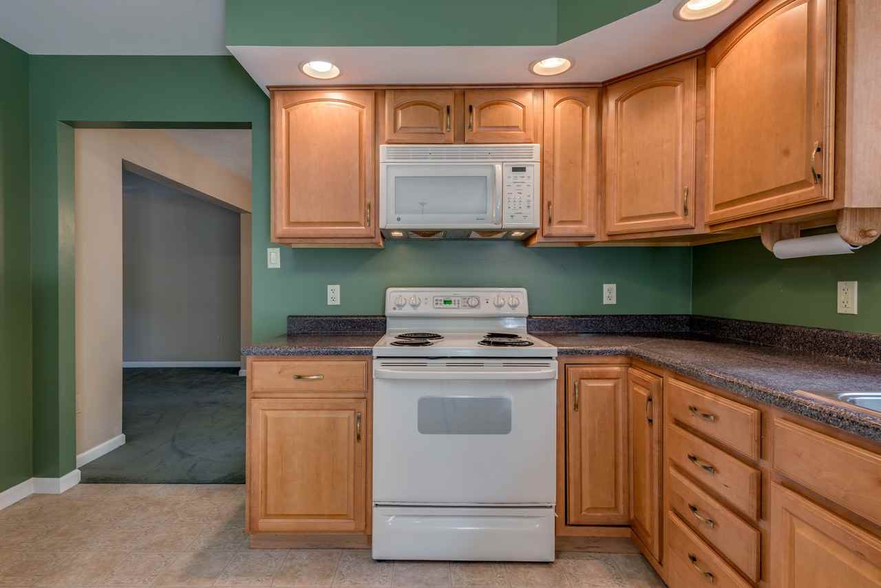 80 Hillbrook Dr #1 - Photo 7 of 26