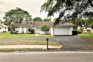 featured image of 10274 Ramblewood Dr