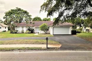 10274 Ramblewood Dr - Photo 1 of 1