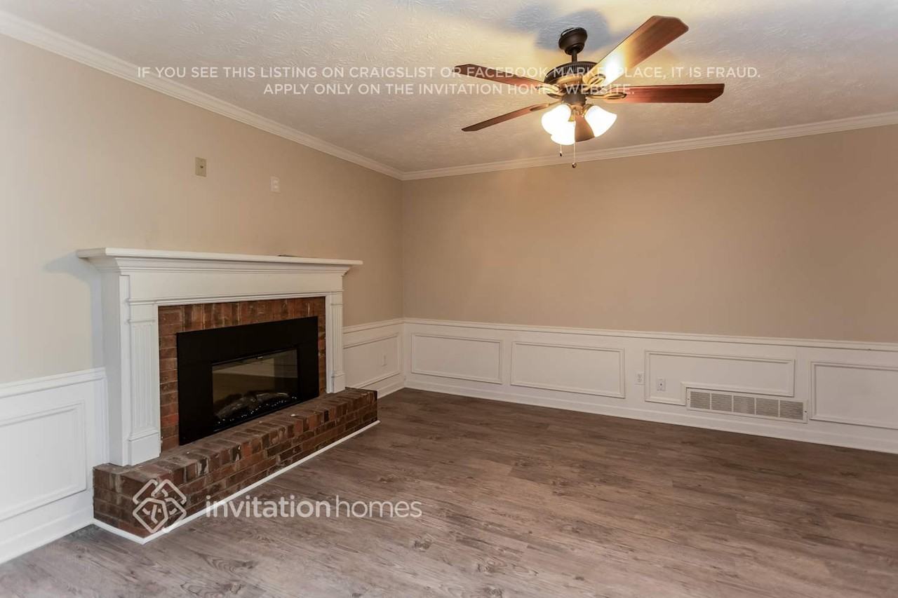 1591 Willow Blf - Photo 7 of 19