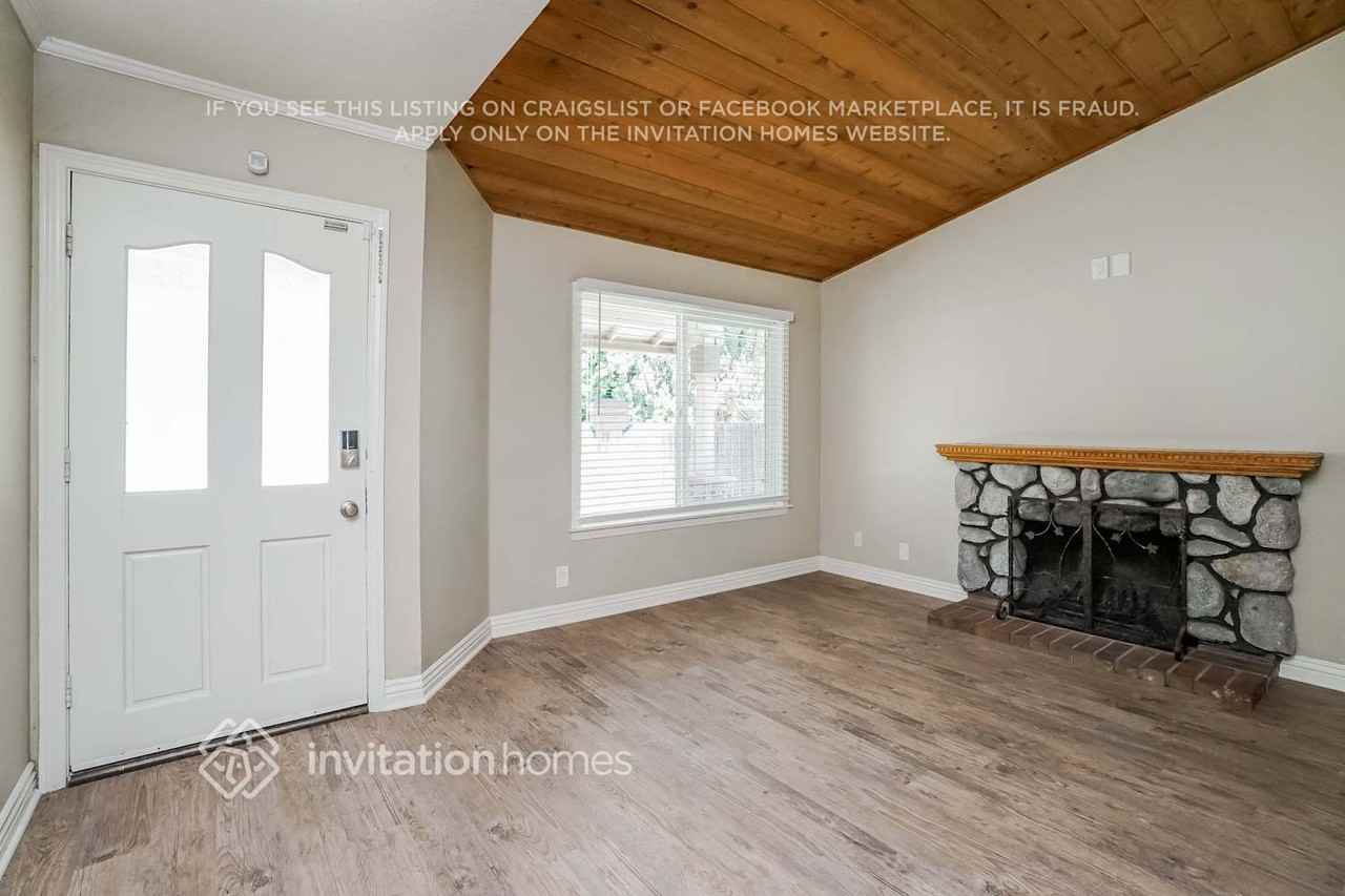 27837 Ridgegrove Dr - Photo 4 of 18