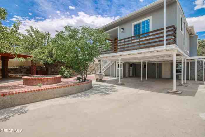 2626 Grant Ave #2