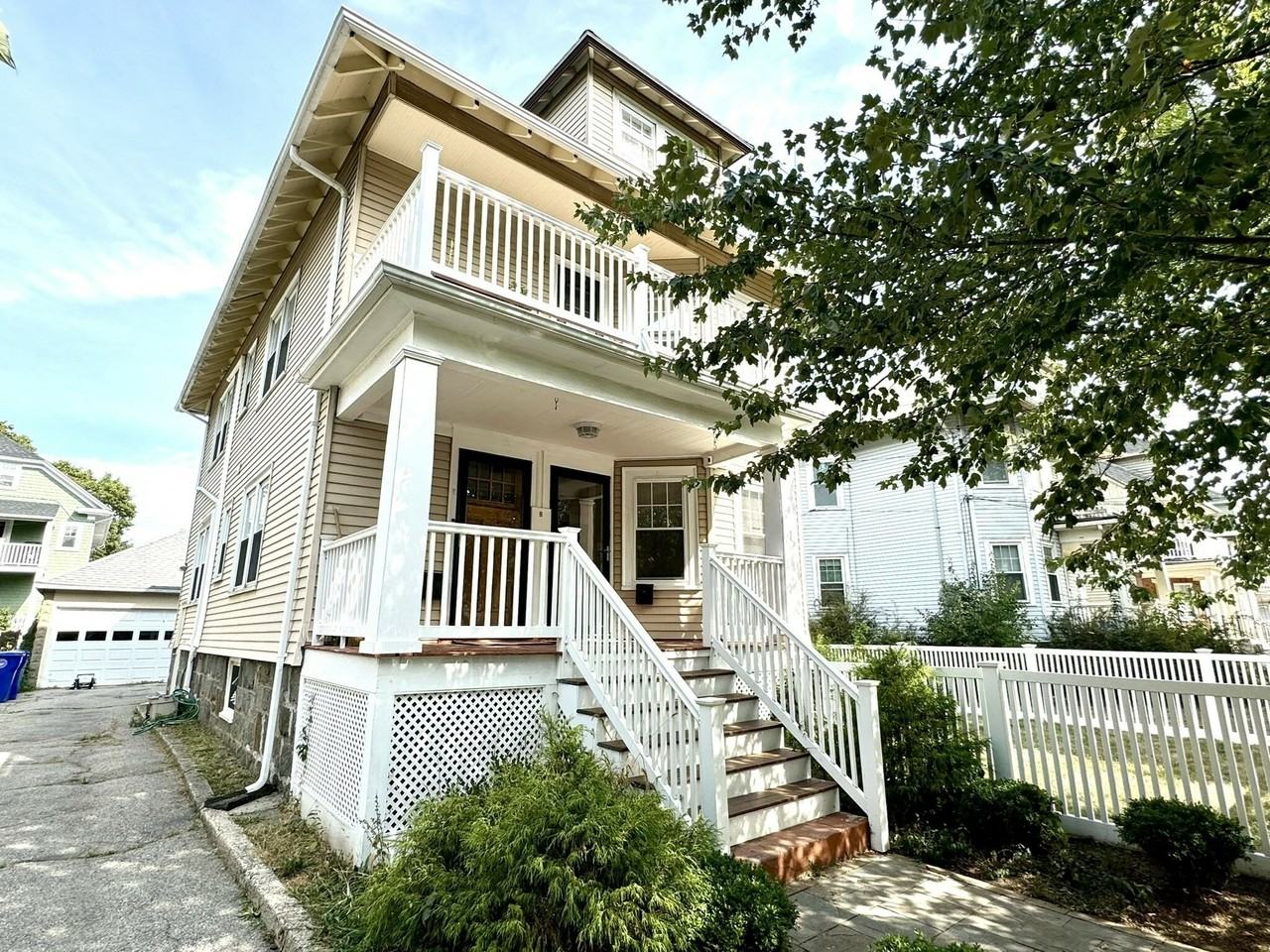 8 Kahler Ave #1