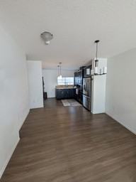 57 Silverton Glen Gate Sw - Photo 4 of 20