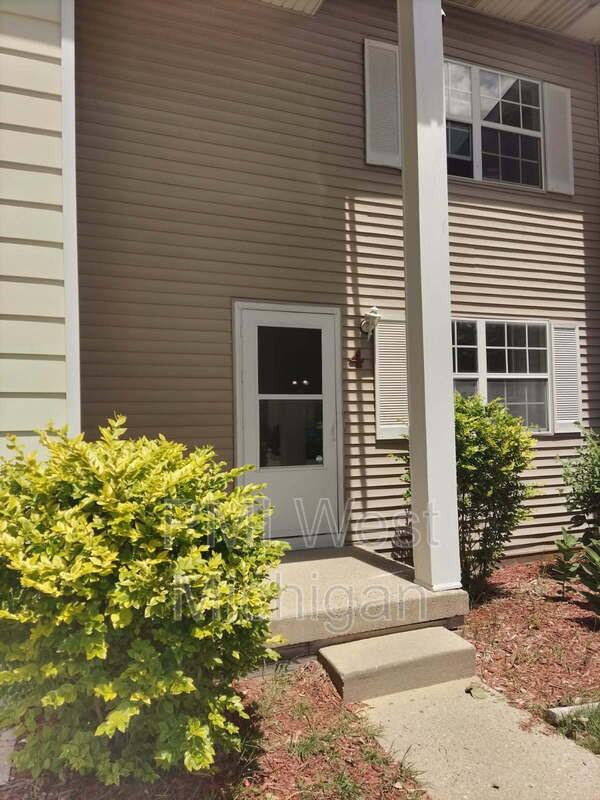 4258 Bond Ave #4 - Photo 3 of 13