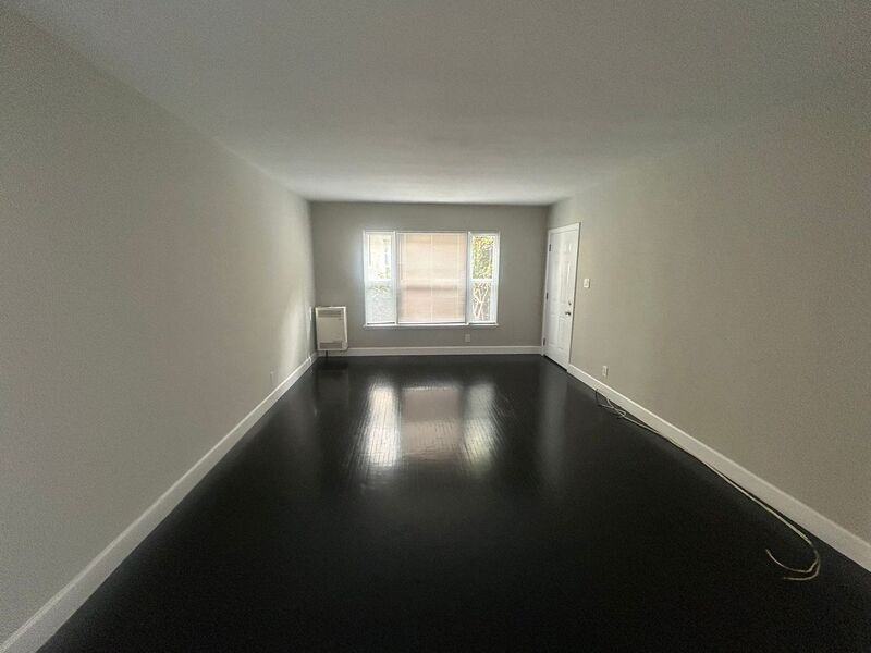 1323 S Highland Ave - Photo 2 of 13