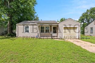 4421 S Oak Ave - Photo 1 of 1