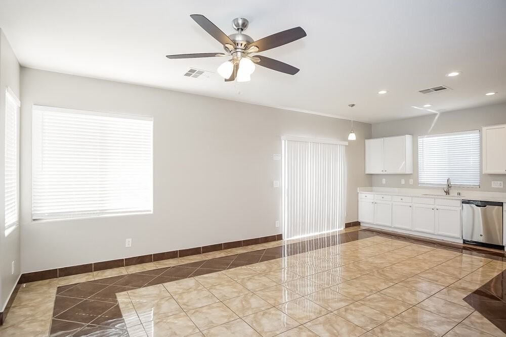 6319 Barrington Bridge Ave - Photo 6 of 17